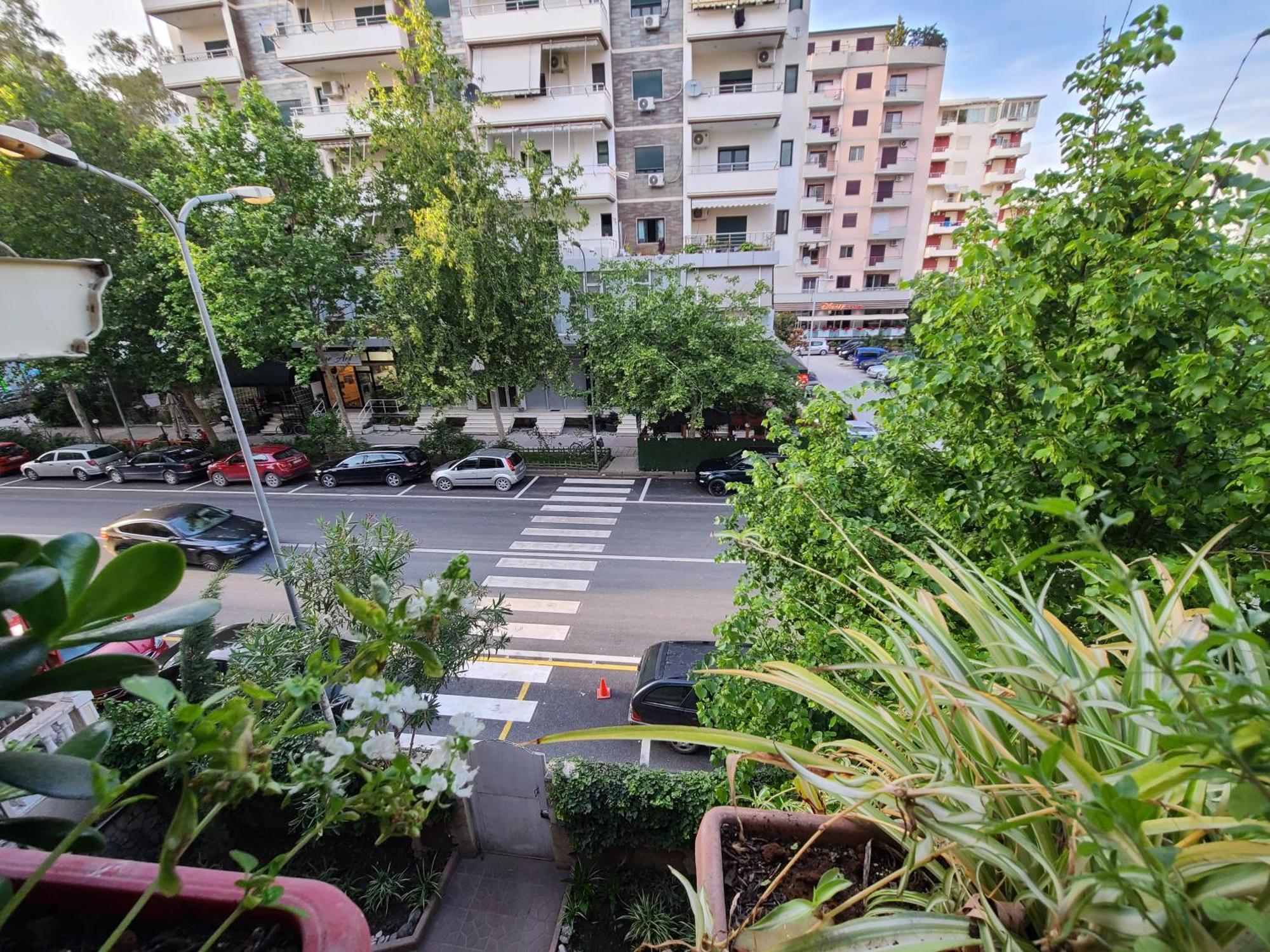Vlorë Hotel Martini מראה חיצוני תמונה